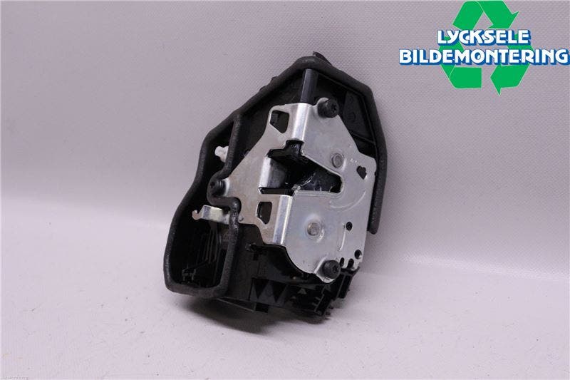 BMW X3 F25 10-17 Låskista-Dörrlås