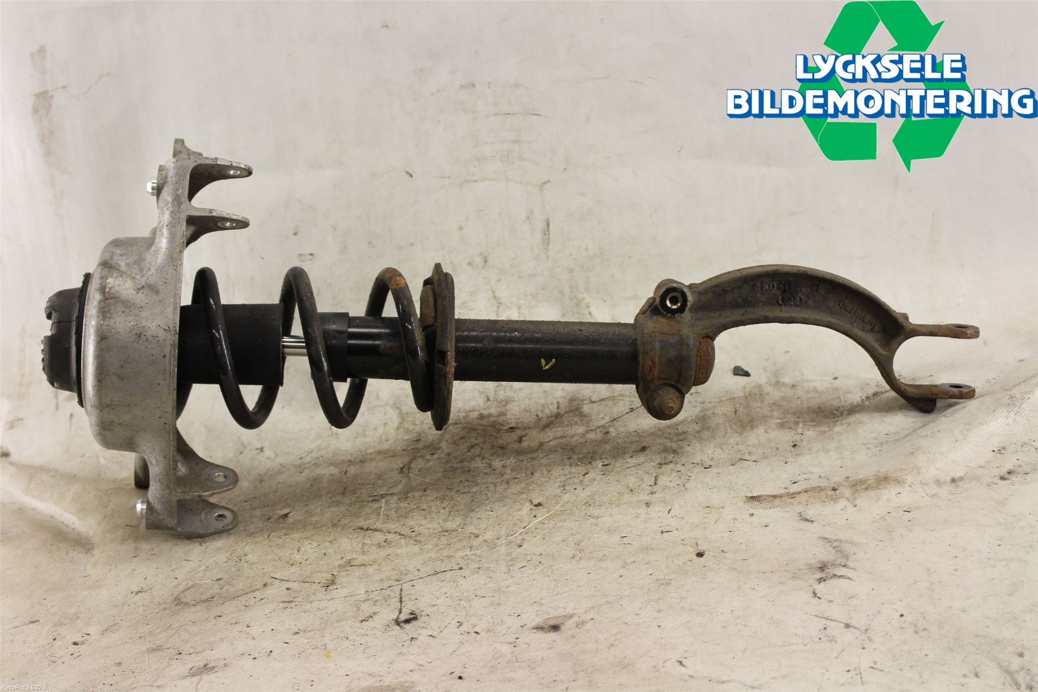 Audi A5 07-16 Fjäderben Fram Vänster