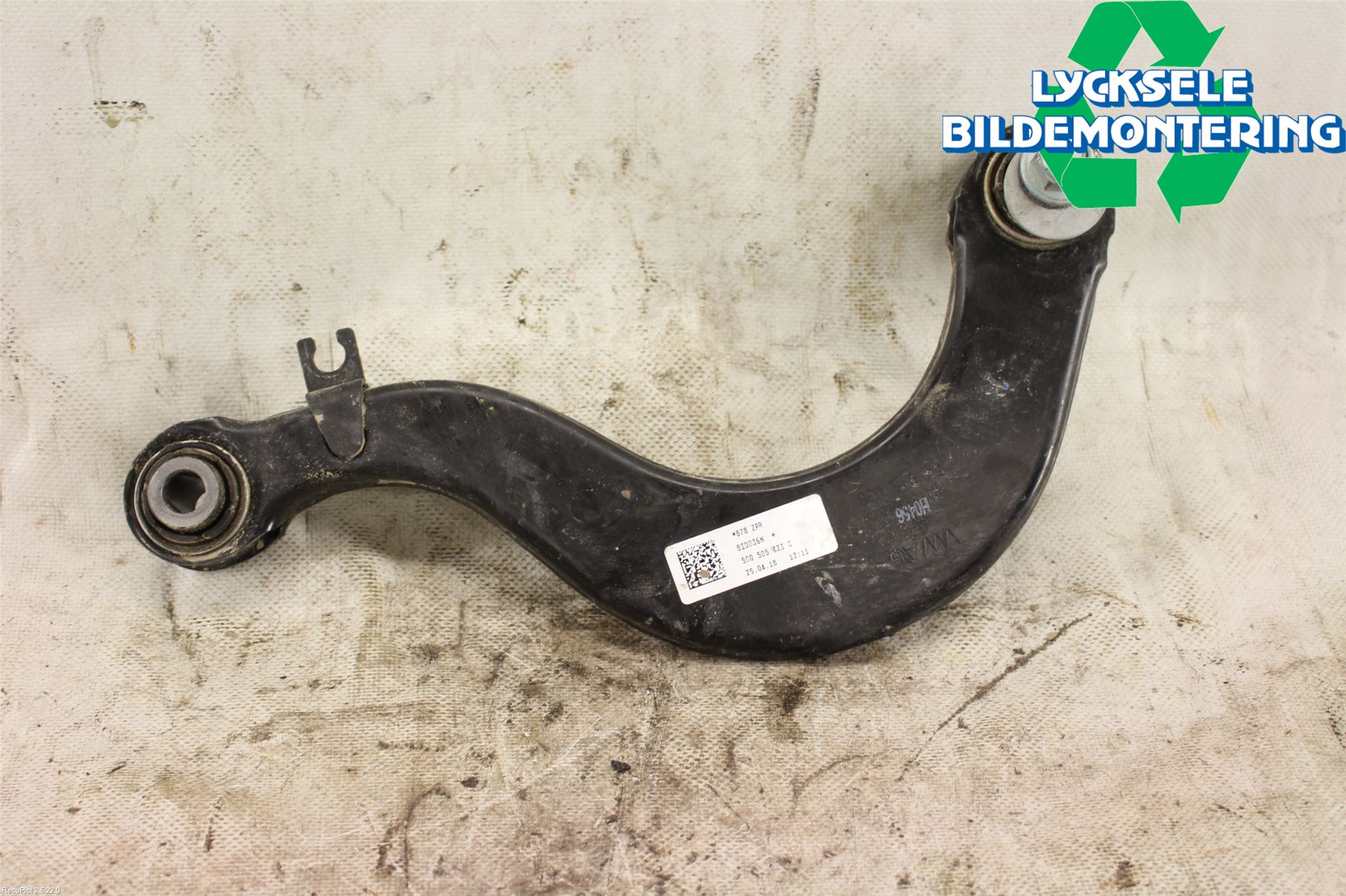Volkswagen VW GOLF / E-GOLF VII 13-20 Bärarm Bak Övre Höger