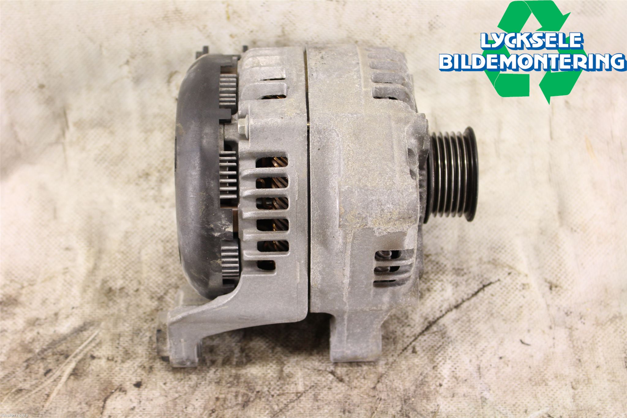 BMW X3 F25 10-17 Generator