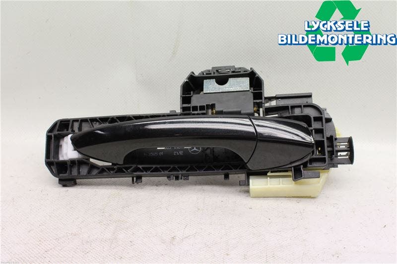 Mercedes-Benz MB E-KLASS (W212) 09-16 Dörrhandtag Yttre Hö