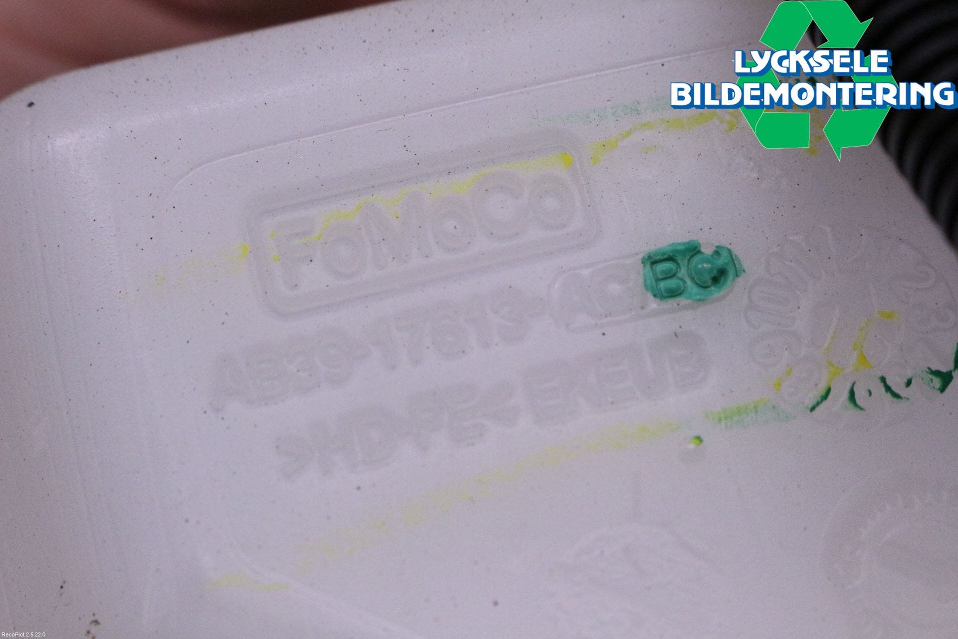 Ford RANGER EU 12-23 Spolartank Vindruta