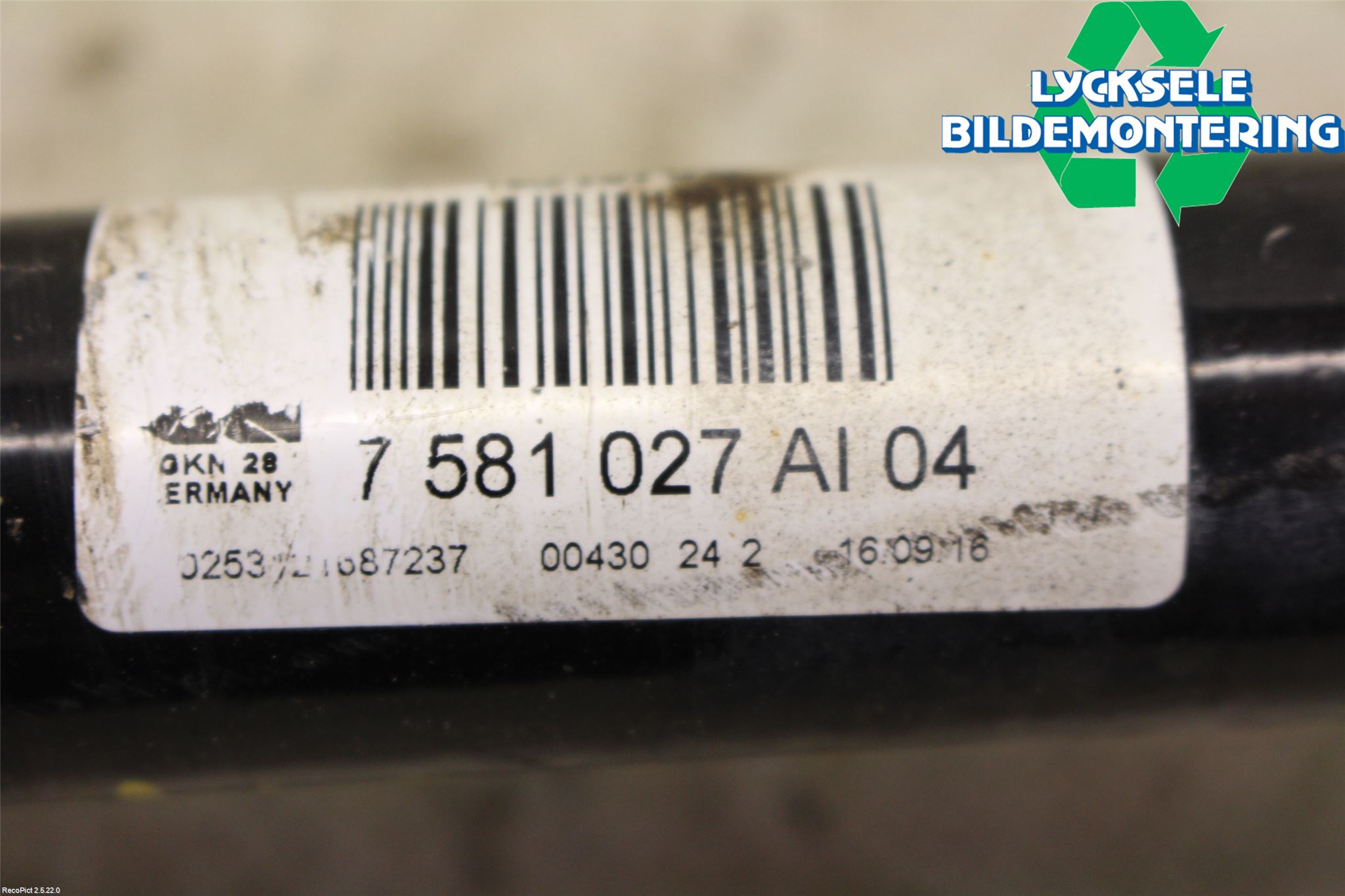 BMW 5 F10/F11/F18 09-17 Drivaxel Bak Vänster