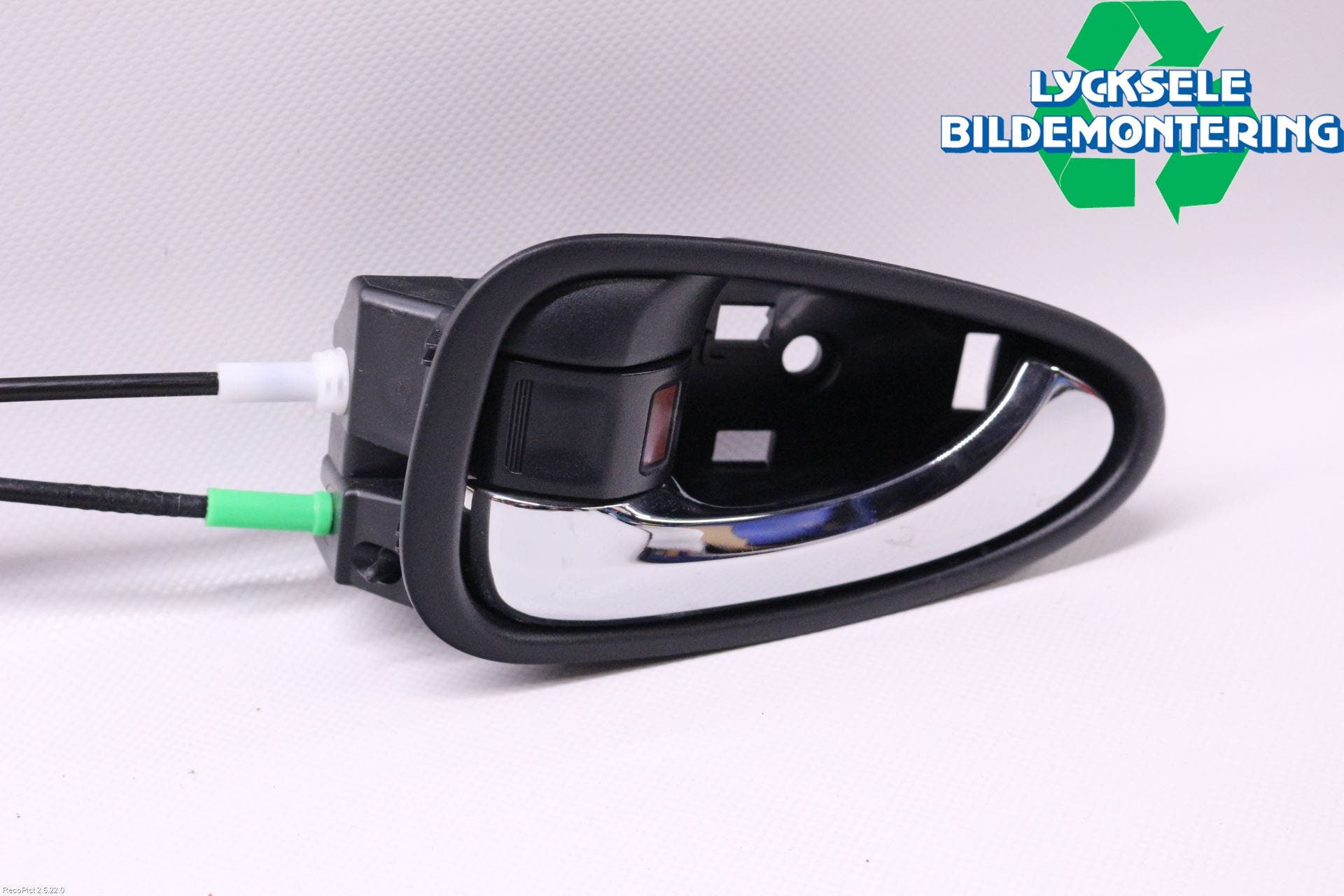 Toyota AVENSIS 09-15 Låskista-Dörrlås