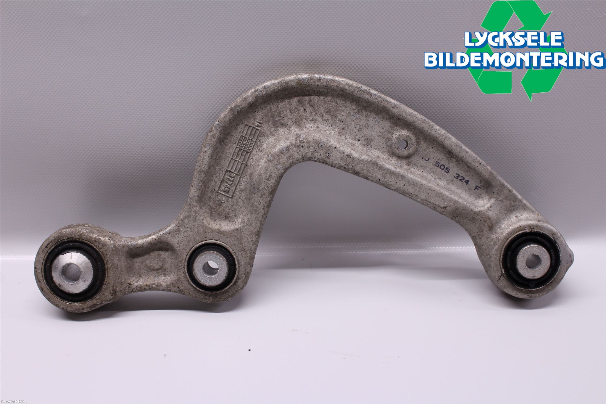 Audi A4/S4 B9 16-19 Bärarm Bak Höger