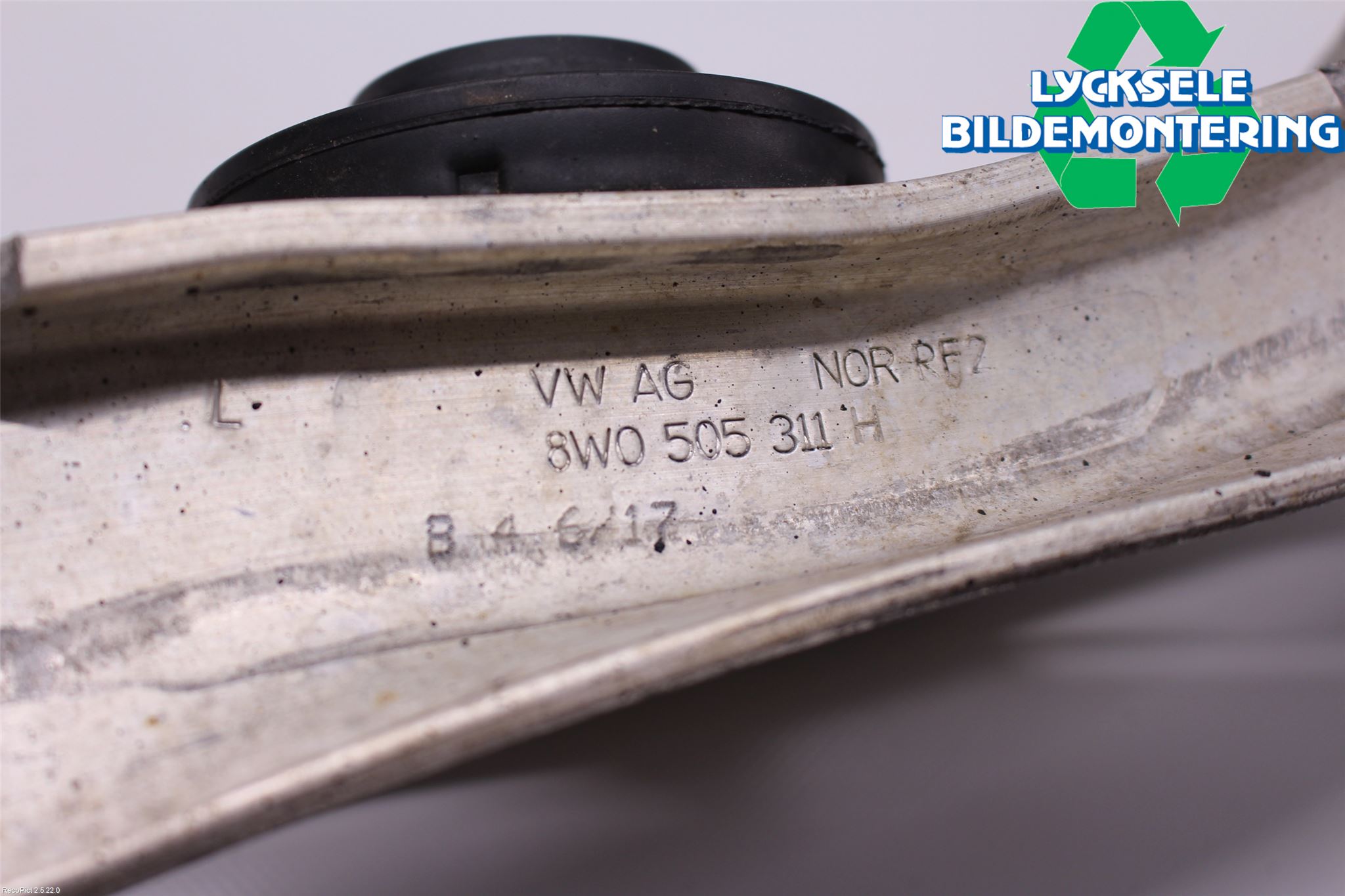 Audi A4/S4 B9 16-19 Bärarm Bak Vänster