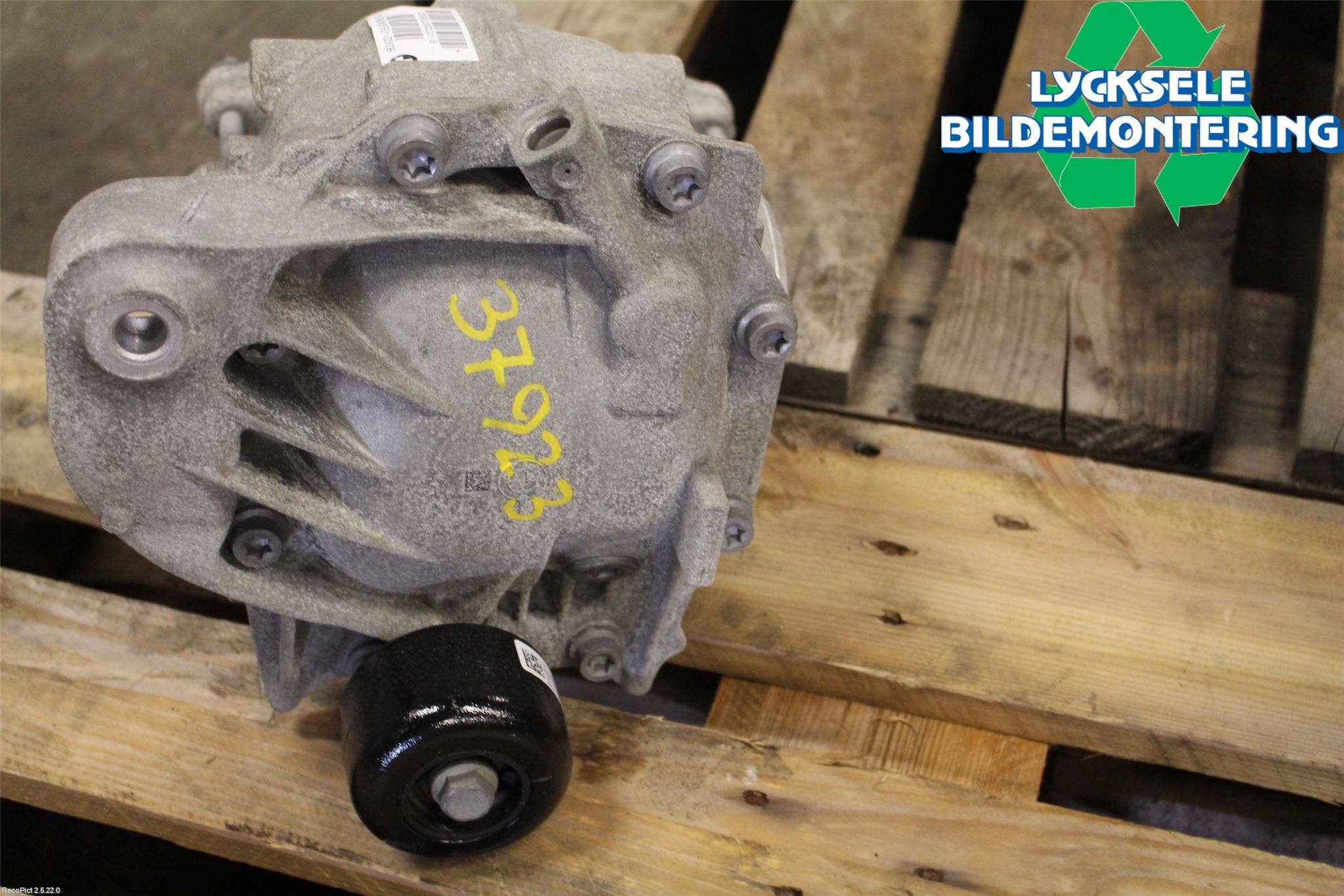 BMW 5 G30/G31/F90 17-23 Bakväxel-Diff