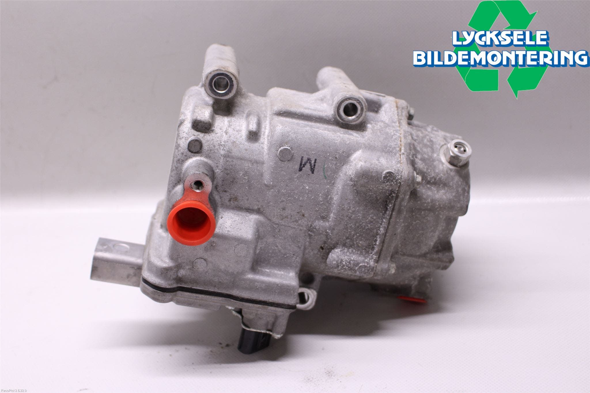 Toyota YARIS XP130 12-14 Ac Kompressor