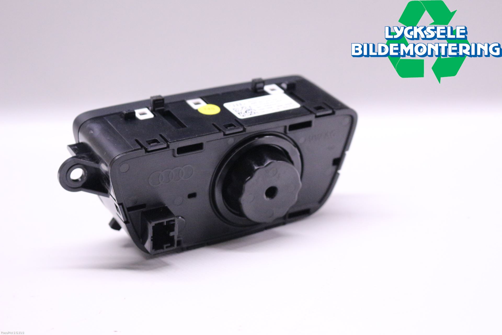 Audi A4/S4 B9 16-19 Strömställare Ljus