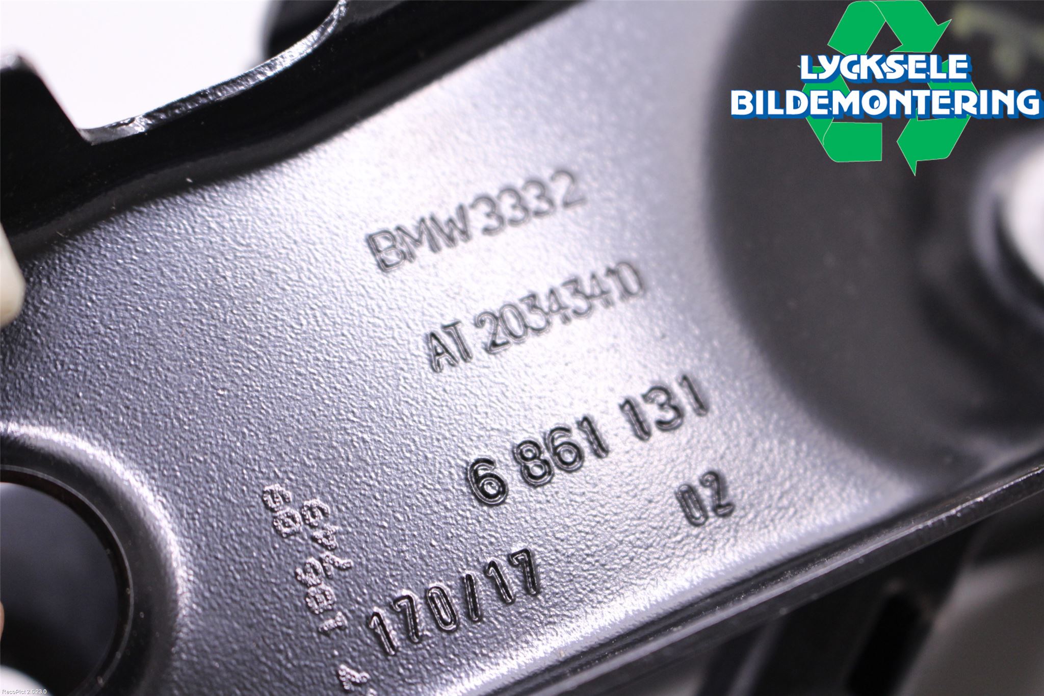 BMW 5 G30/G31/F90 17-23 Bärarm Bak Vänster