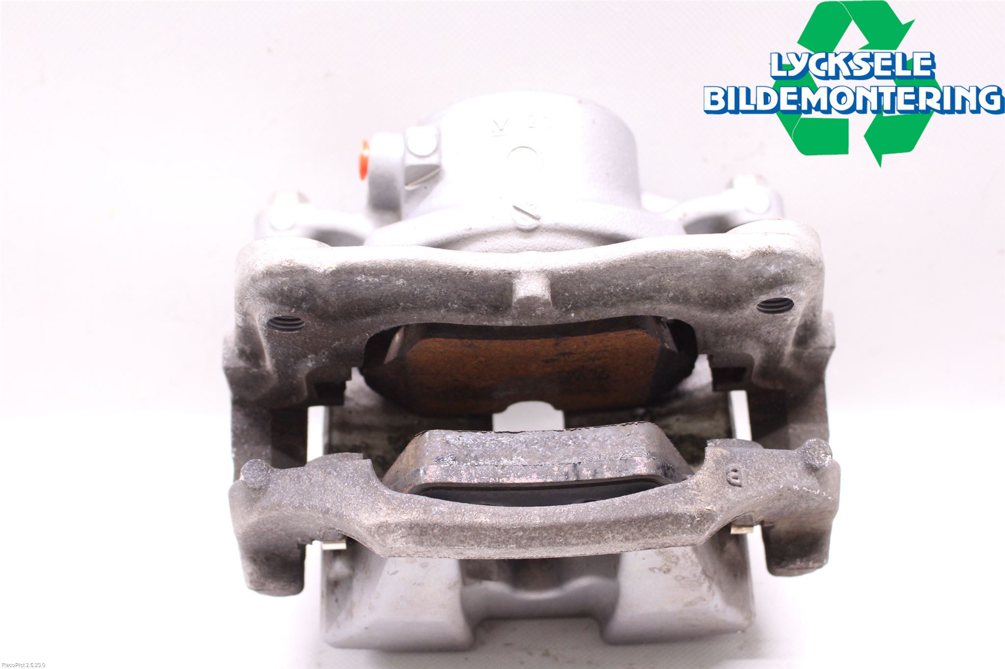 BMW 5 G30/G31/F90 17-23 Bromsok Fram Höger