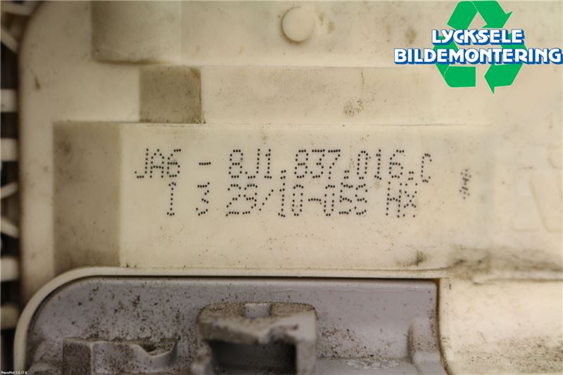 Audi A4/S4 08-11 Låskista-Dörrlås