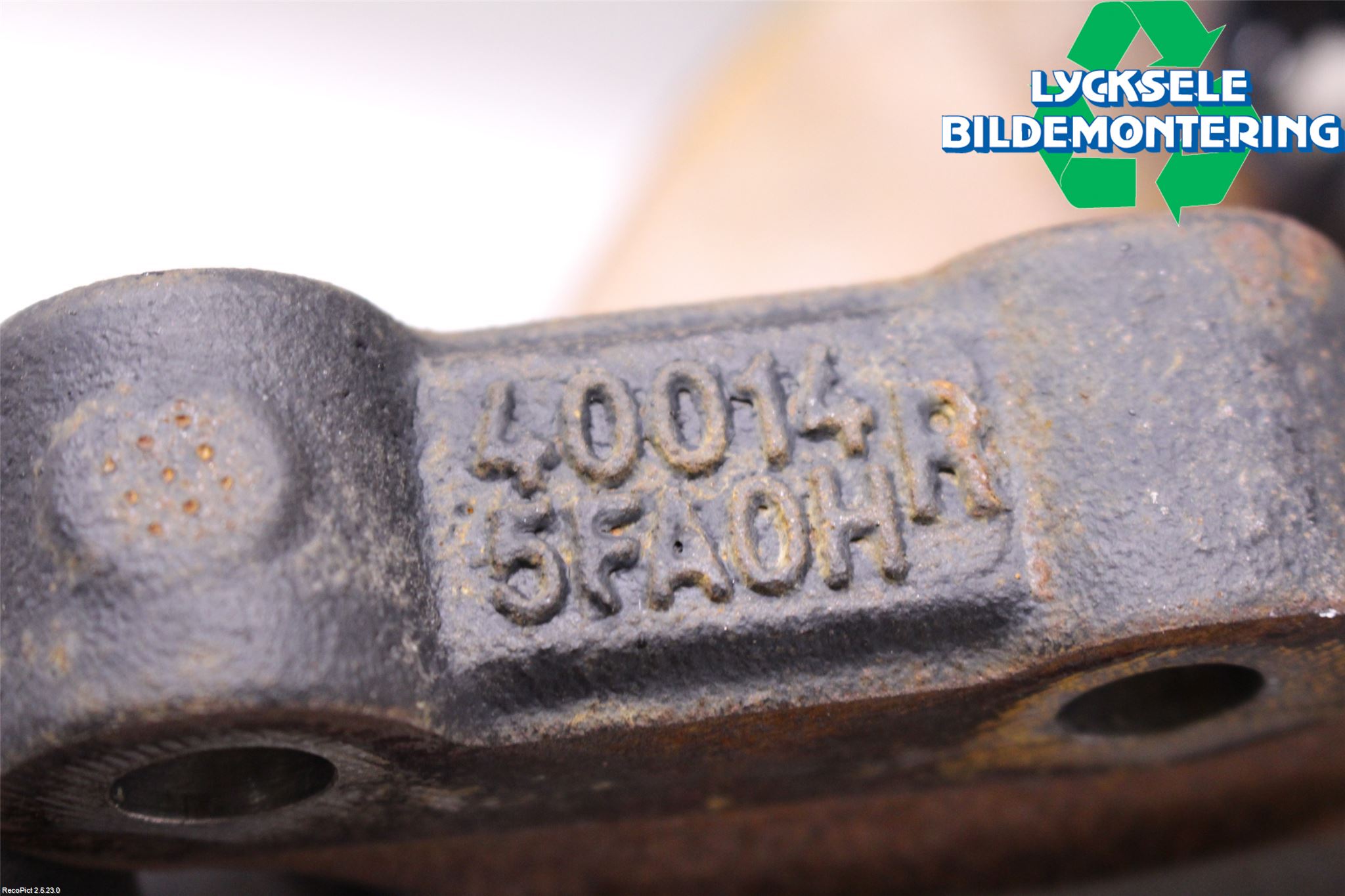 Nissan MICRA 17- Styrspindel Lagerhus Hö