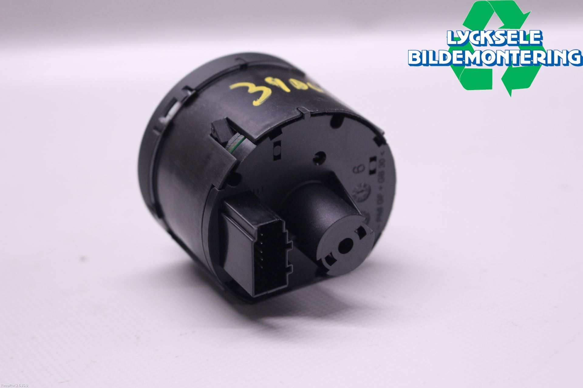 Skoda SUPERB 16-24 Strömställare Ljus