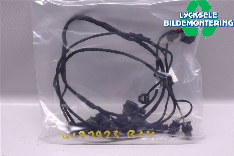BMW 5 G30/G31/F90 17-23 Parkeringshjälp Backsensor