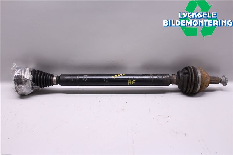 Skoda RAPID Drivaxel Fram Höger