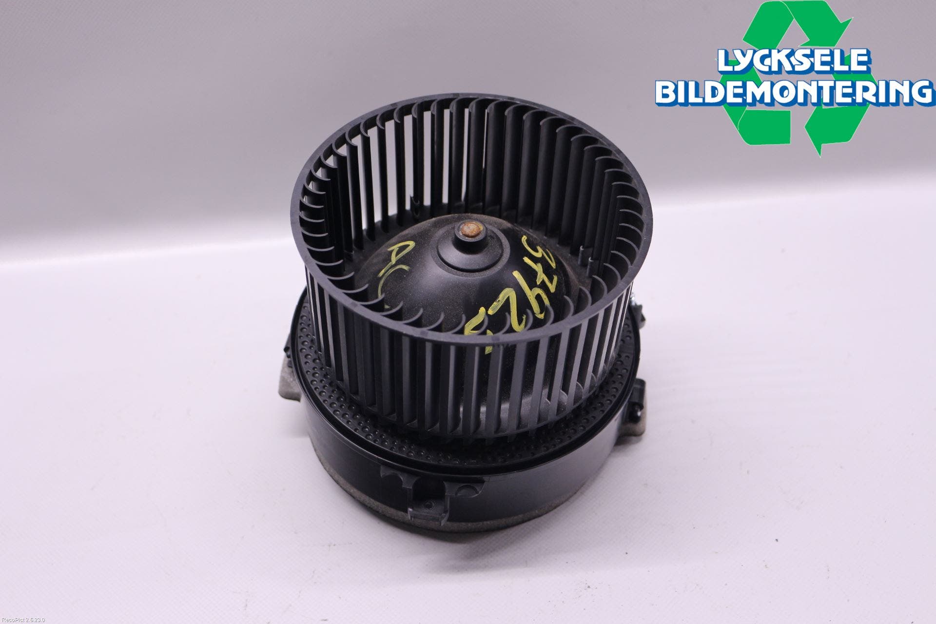 BMW 5 G30/G31/F90 17-23 Ac Värmefläkt