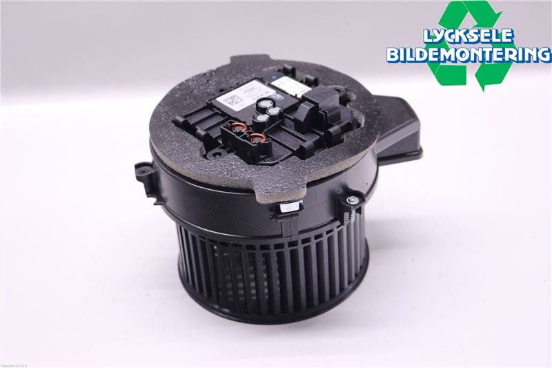 BMW 5 G30/G31/F90 17-23 Ac Värmefläkt