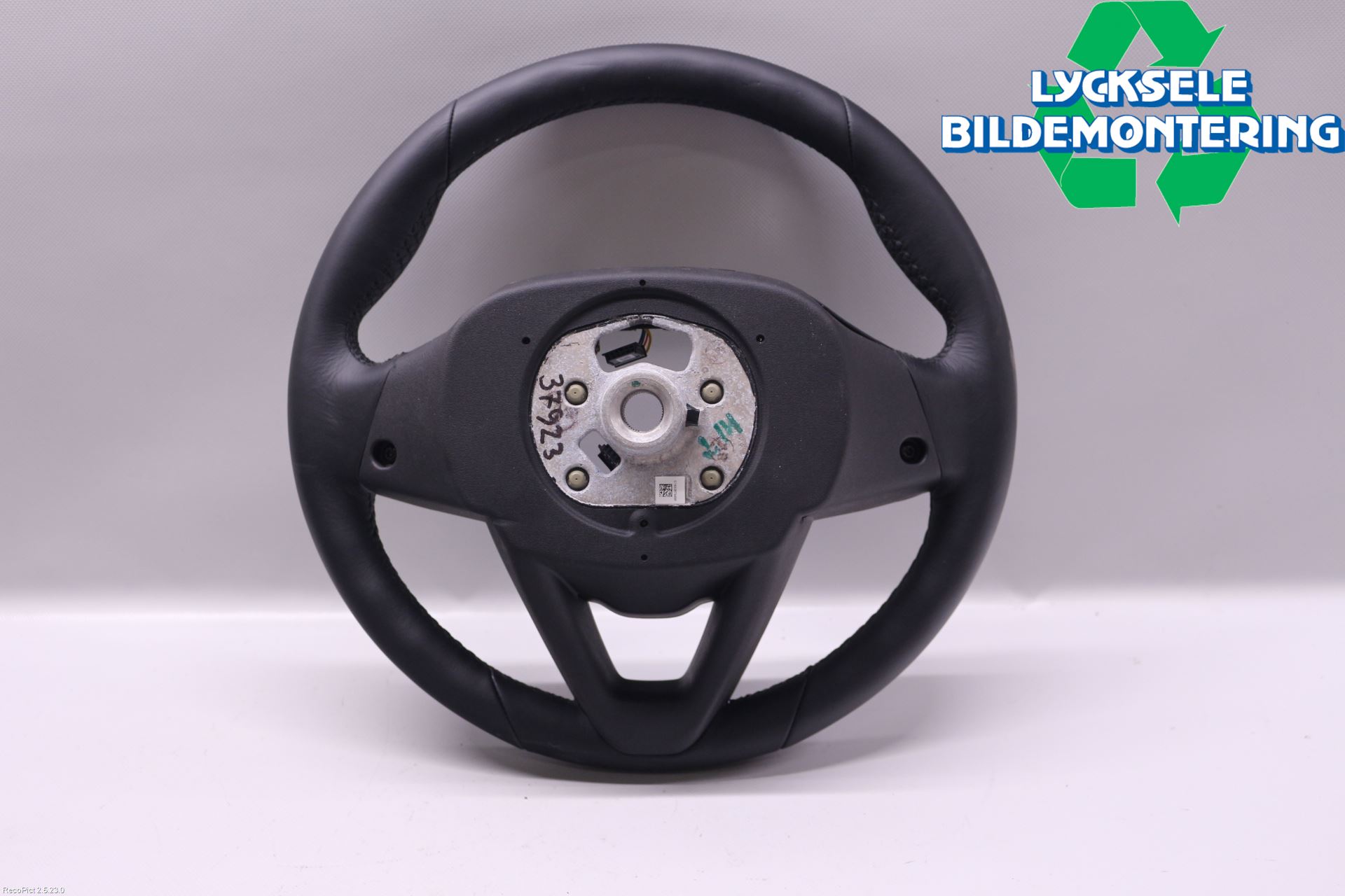 BMW 5 G30/G31/F90 17-23 Ratt