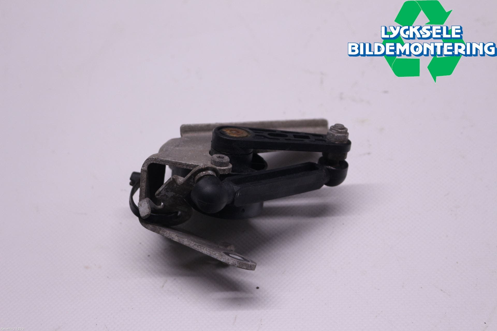 BMW 5 G30/G31/F90 17-23 Givare Xenon/Ljushöjdsreglering
