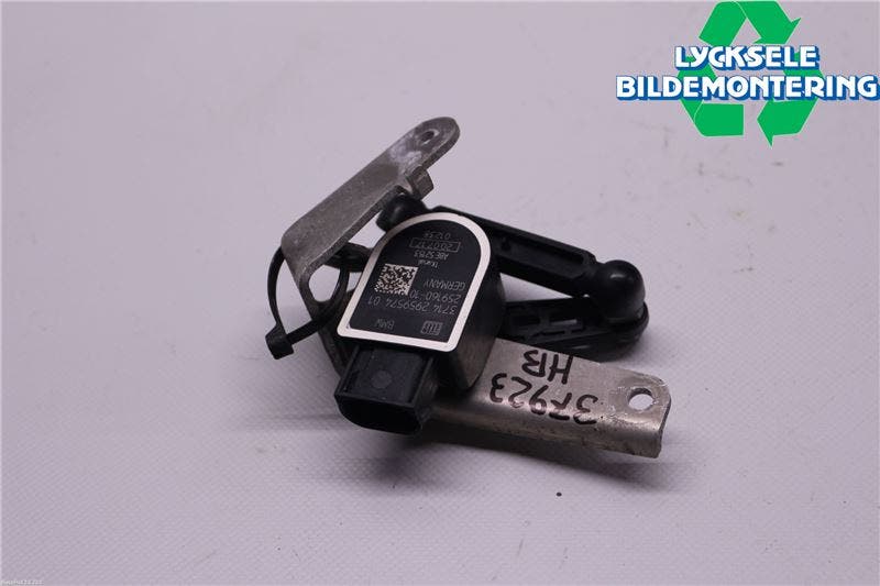 BMW 5 G30/G31/F90 17-23 Givare Xenon/Ljushöjdsreglering