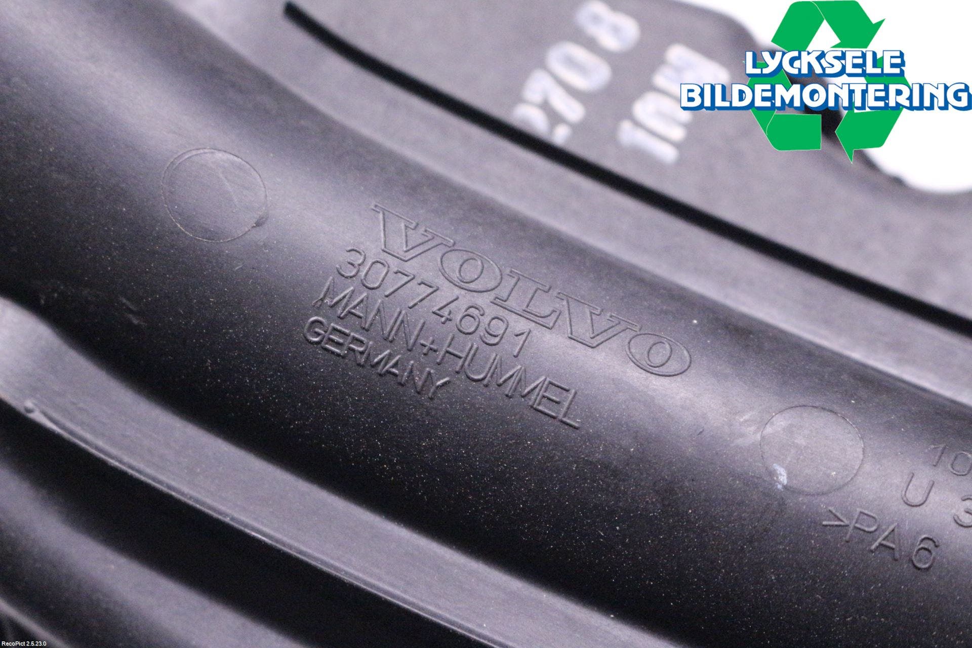 Volvo XC60 09-13 Turbovattenrör