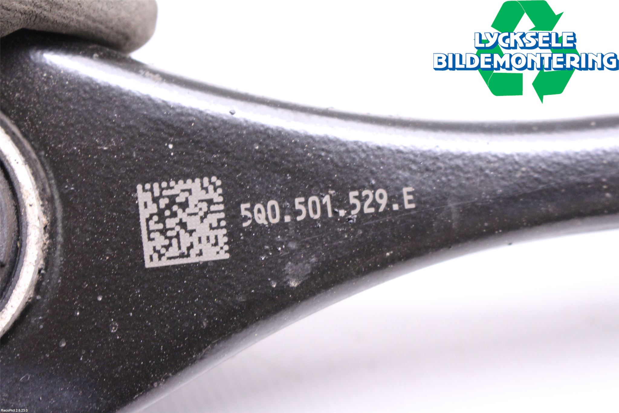 Skoda KODIAQ 17-24 Bärarm Bak Höger