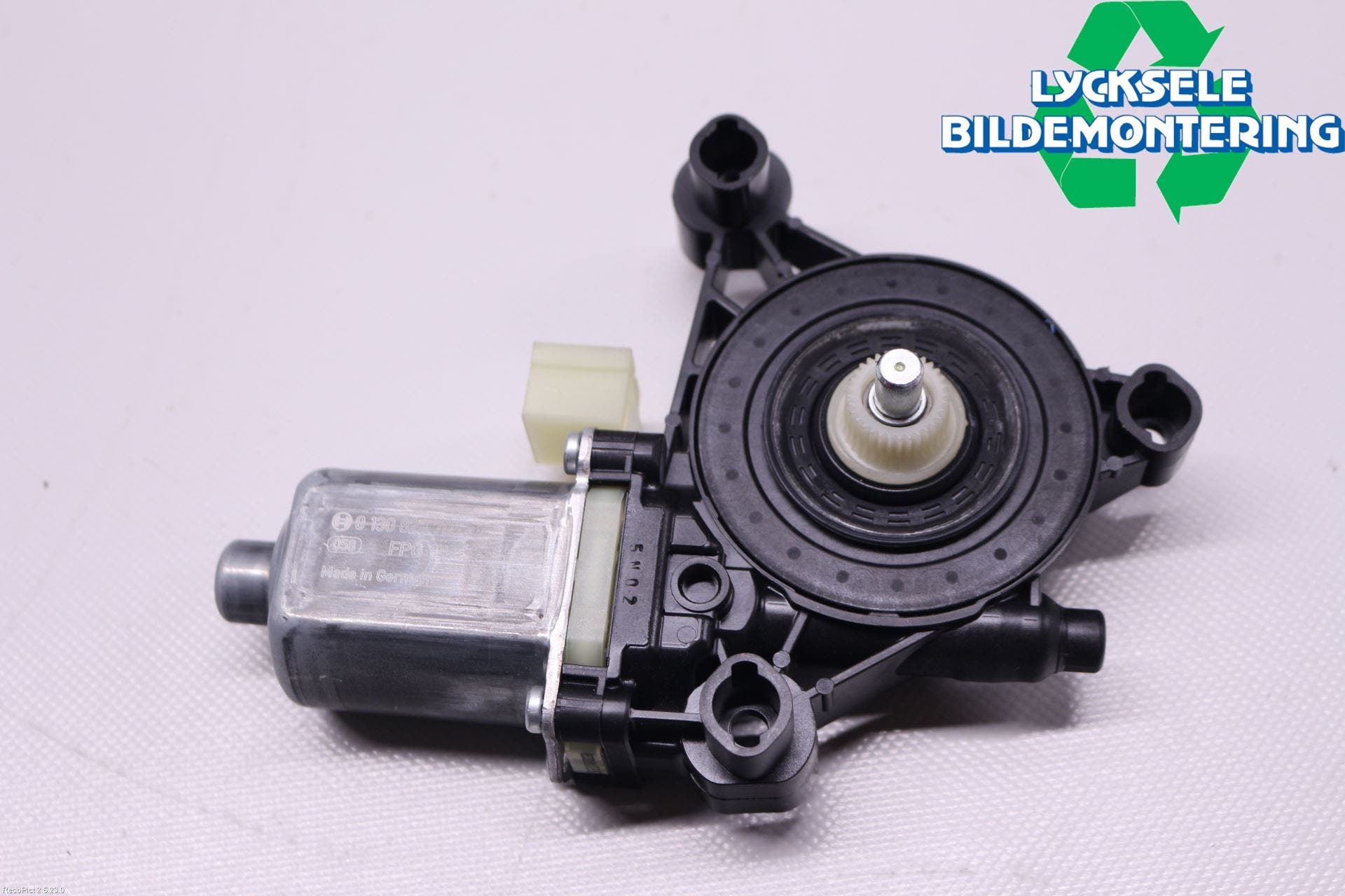 Audi A4/S4 B9 16-19 Fönsterhissmotor