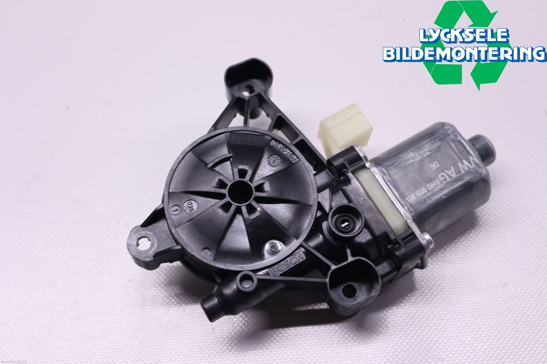 Audi A4/S4 B9 16-19 Fönsterhissmotor