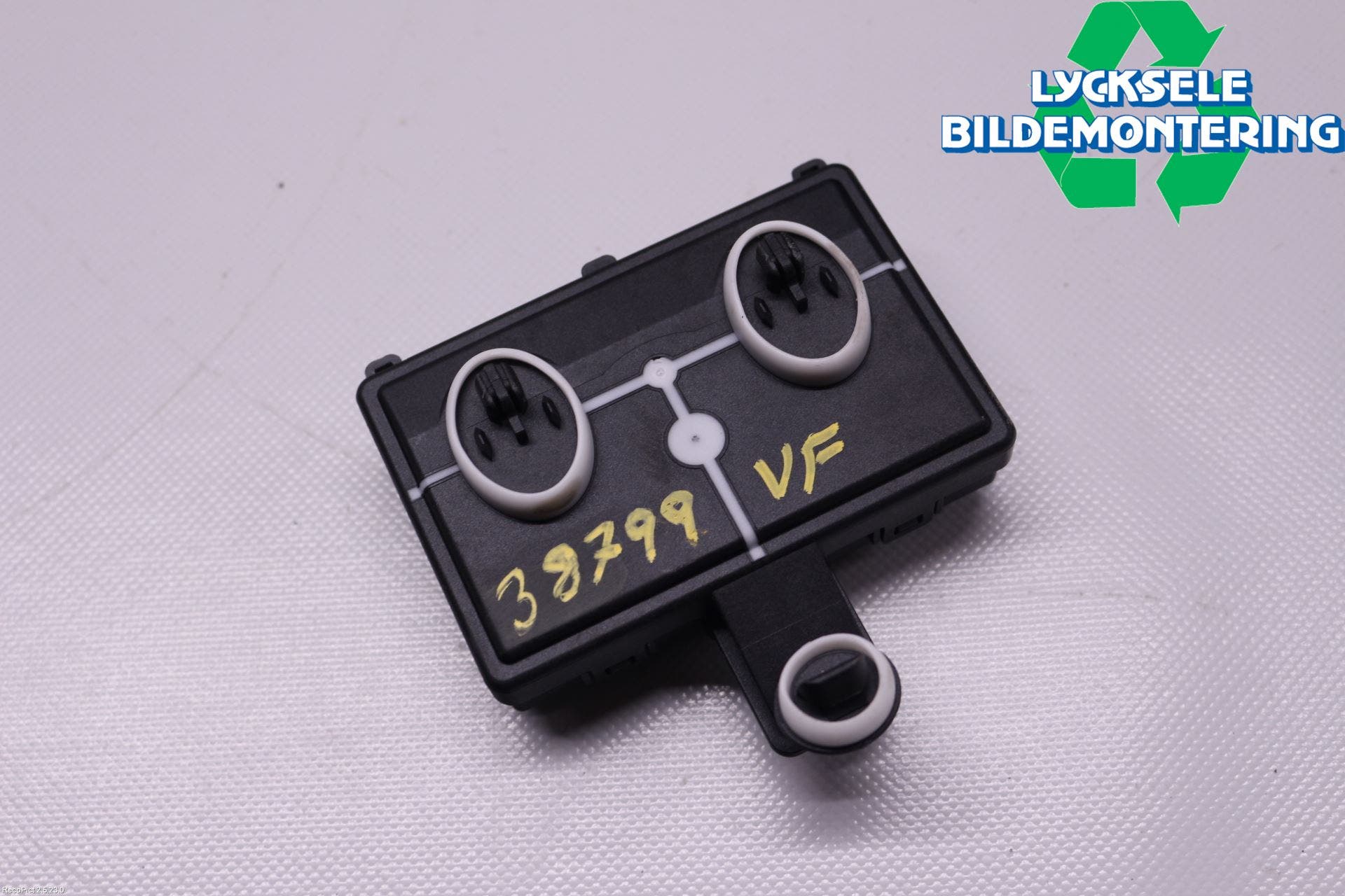 Audi A4/S4 B9 16-19 Styrenhet Dörr