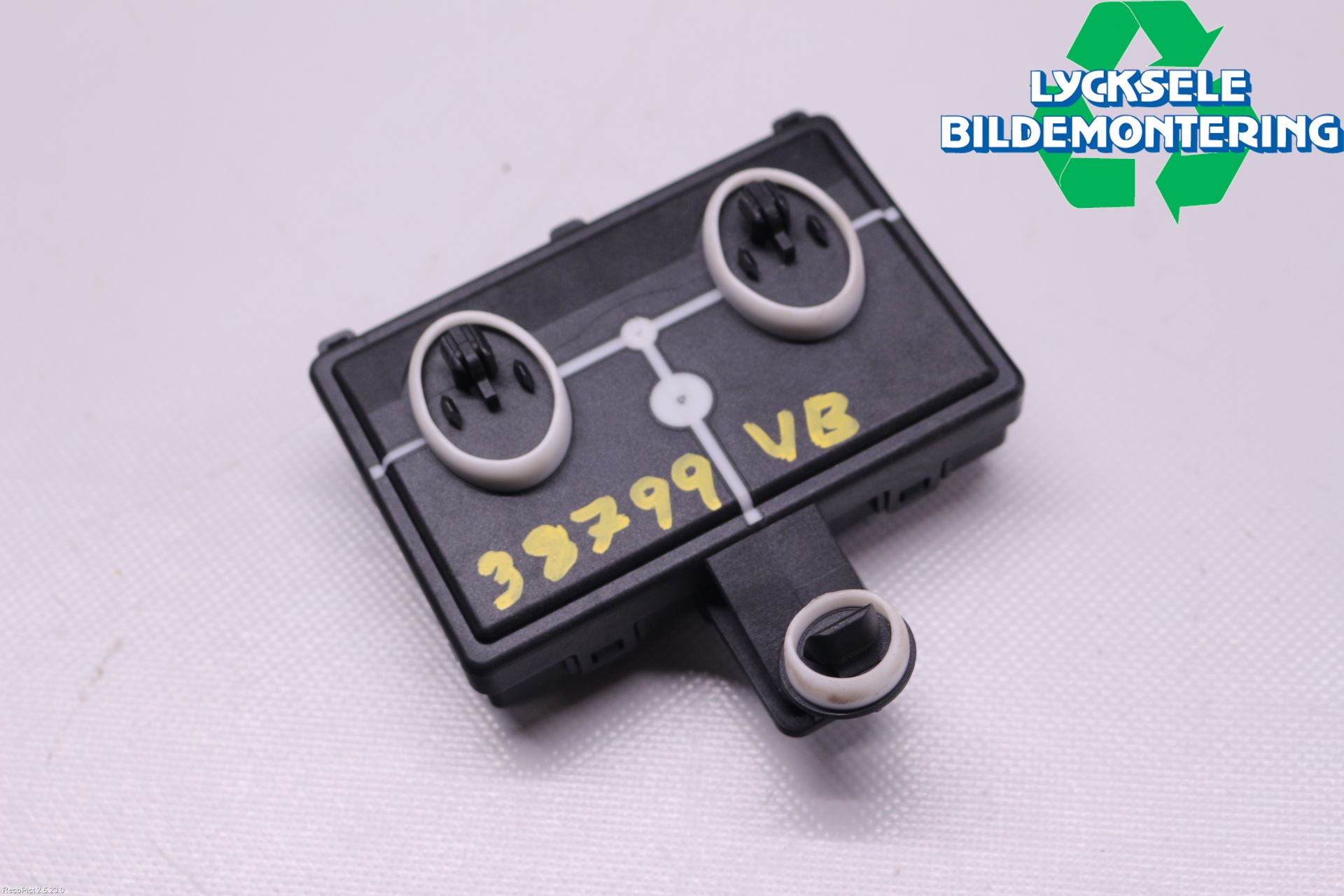 Audi A4/S4 B9 16-19 Styrenhet Dörr