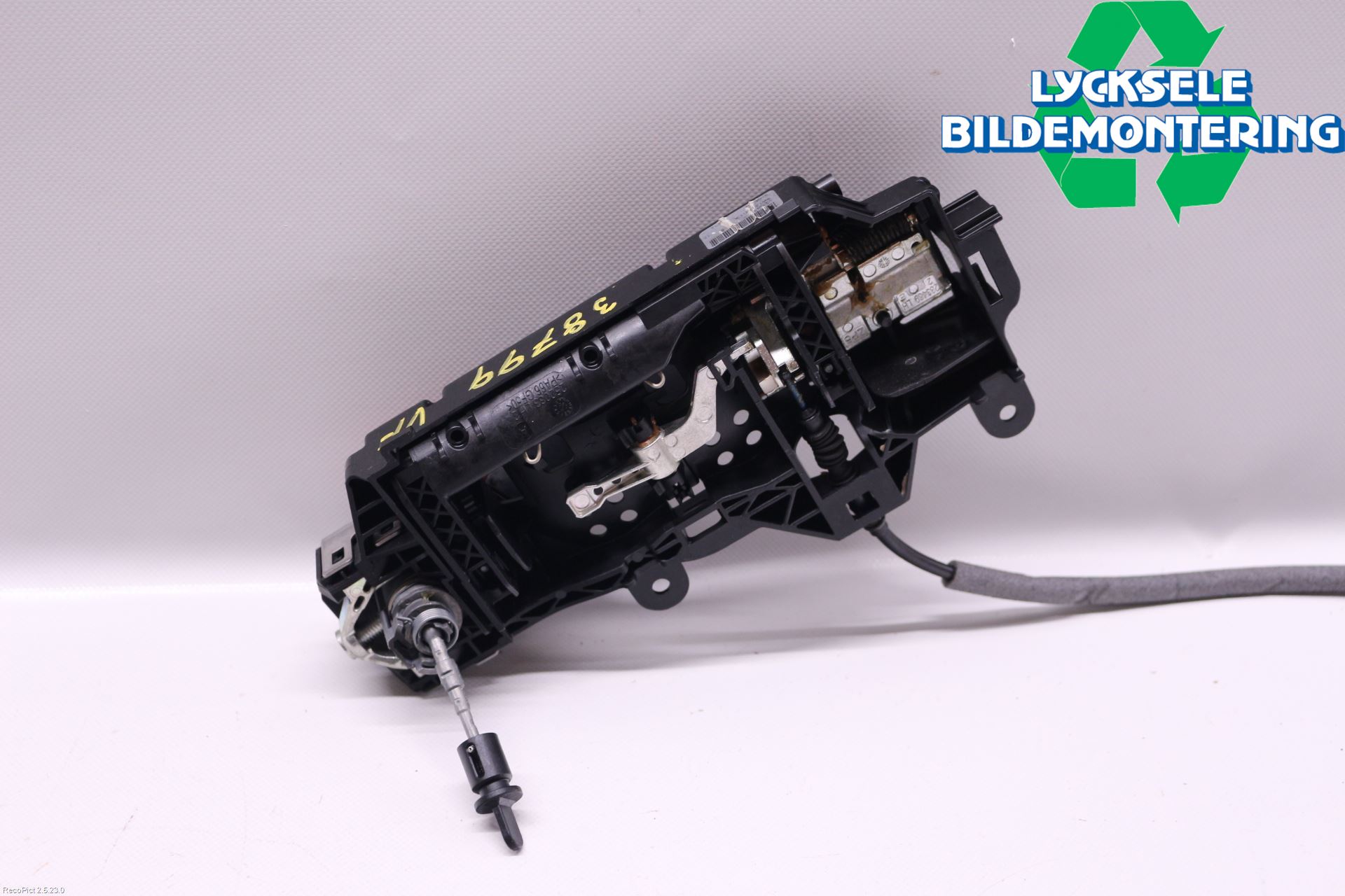 Audi A4/S4 B9 16-19 Dörrhandtag Yttre Vä