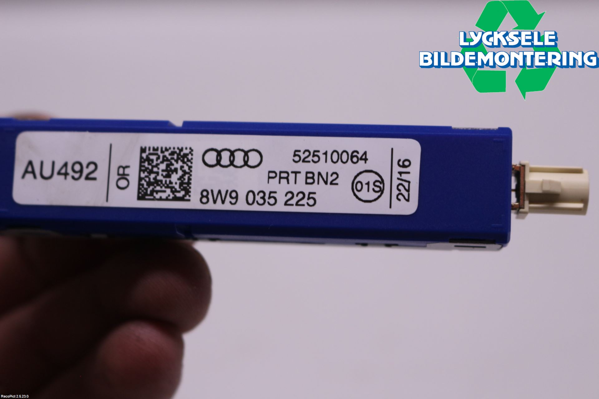 Audi A4/S4 B9 16-19 Antennförstärkare