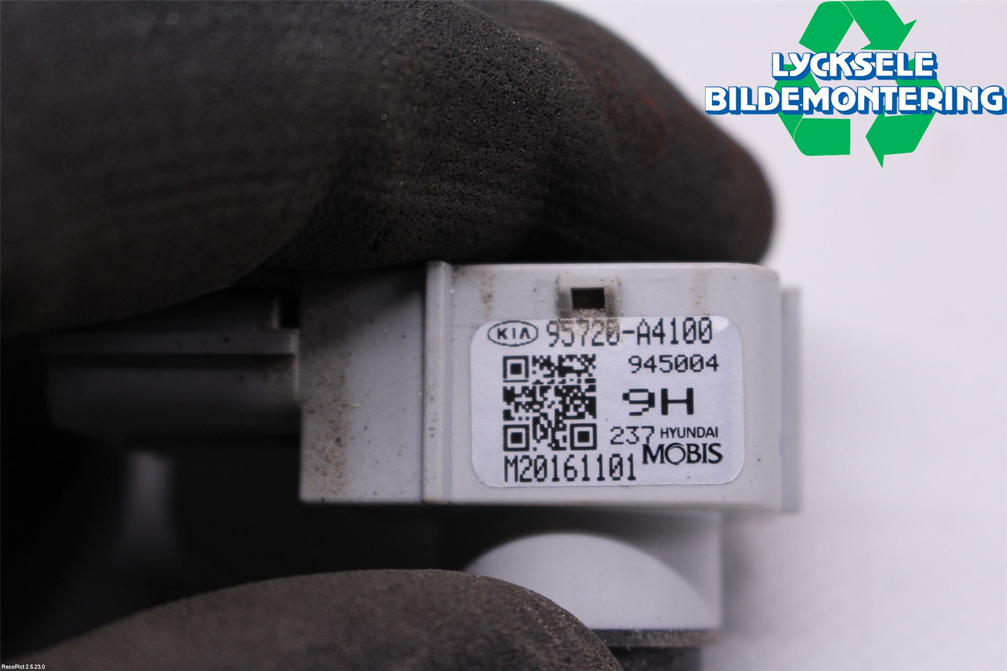 Kia CARENS III 13-19 Parkeringshjälp Backsensor