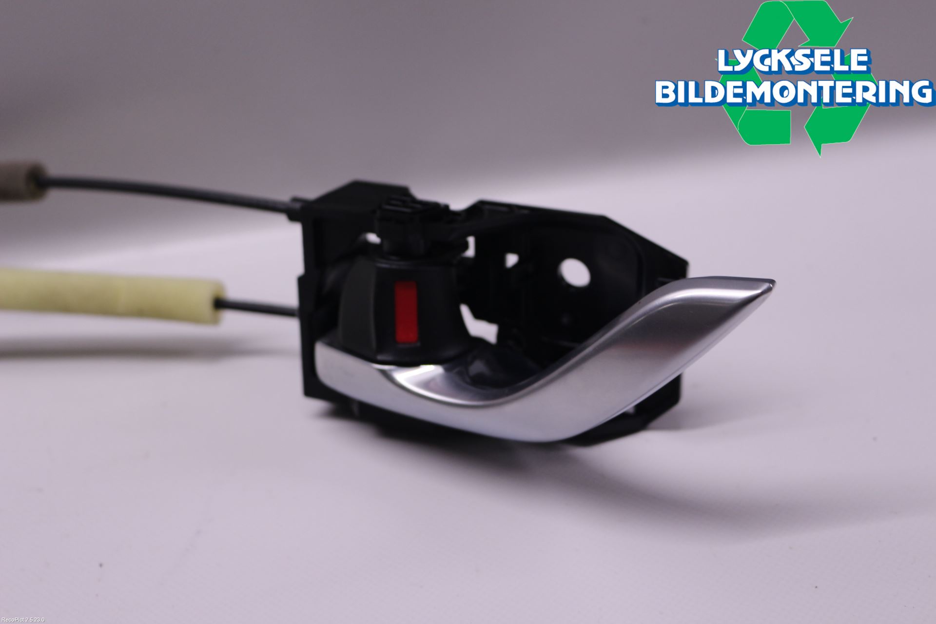 Mazda 3 III 14-19 Låskista-Dörrlås