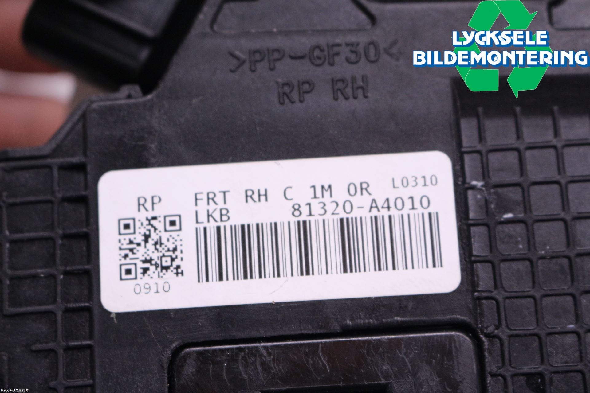 Kia CARENS III 13-19 Låskista-Dörrlås