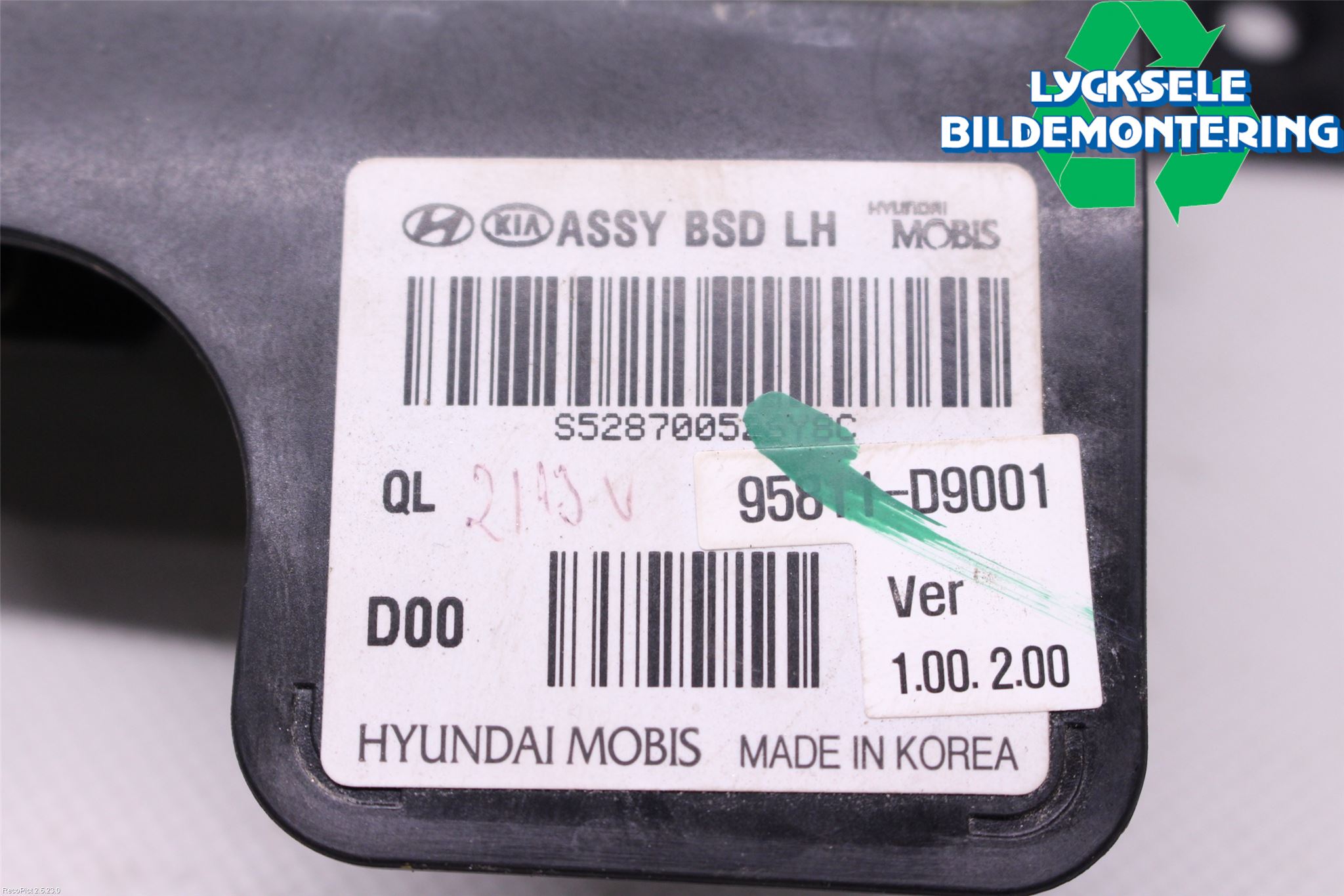Kia SPORTAGE (QL) 16-21 Parkeringshjälp Backsensor