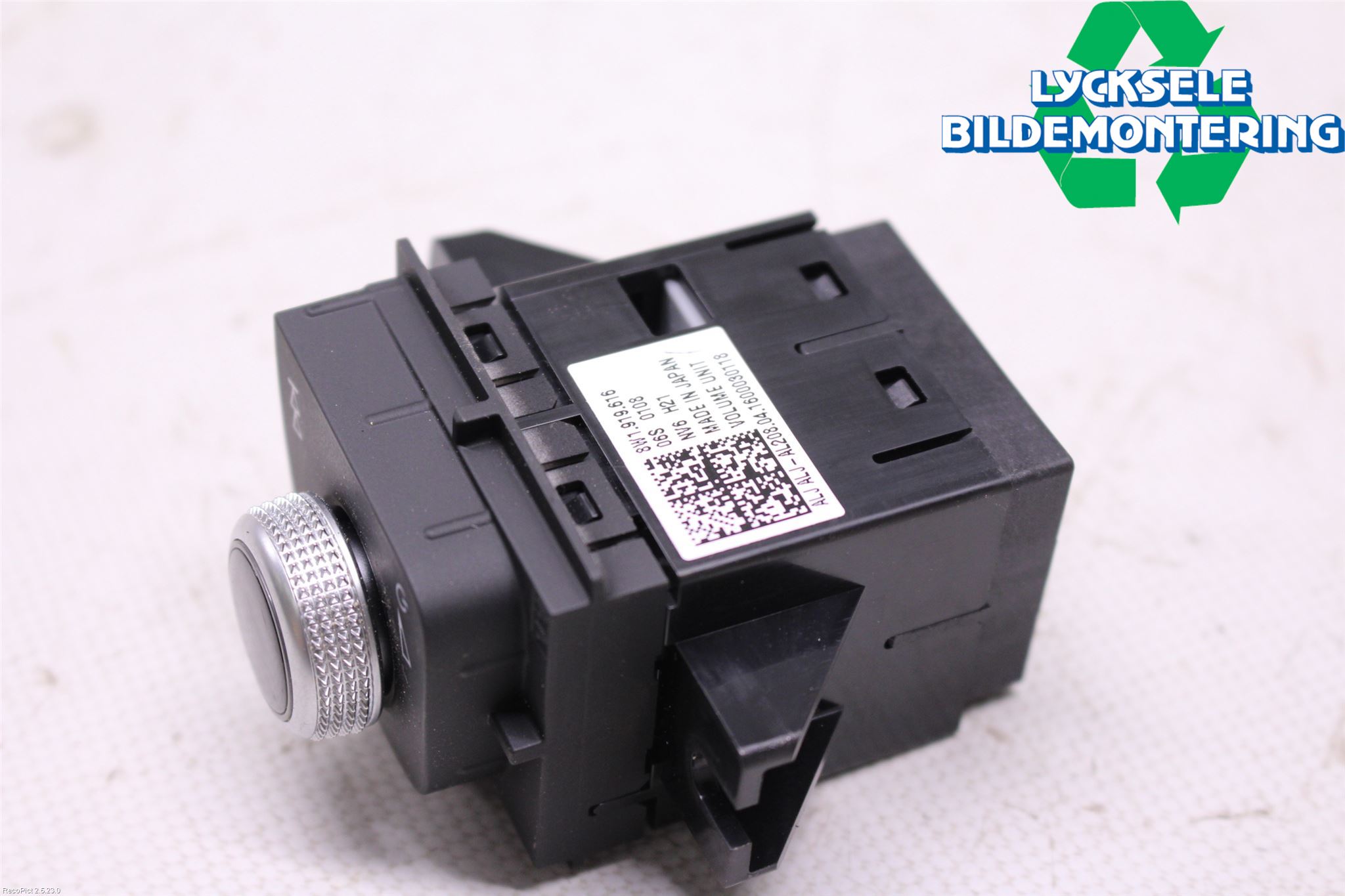 Audi A4/S4 B9 16-19 Strömställare Fader-Högtalare