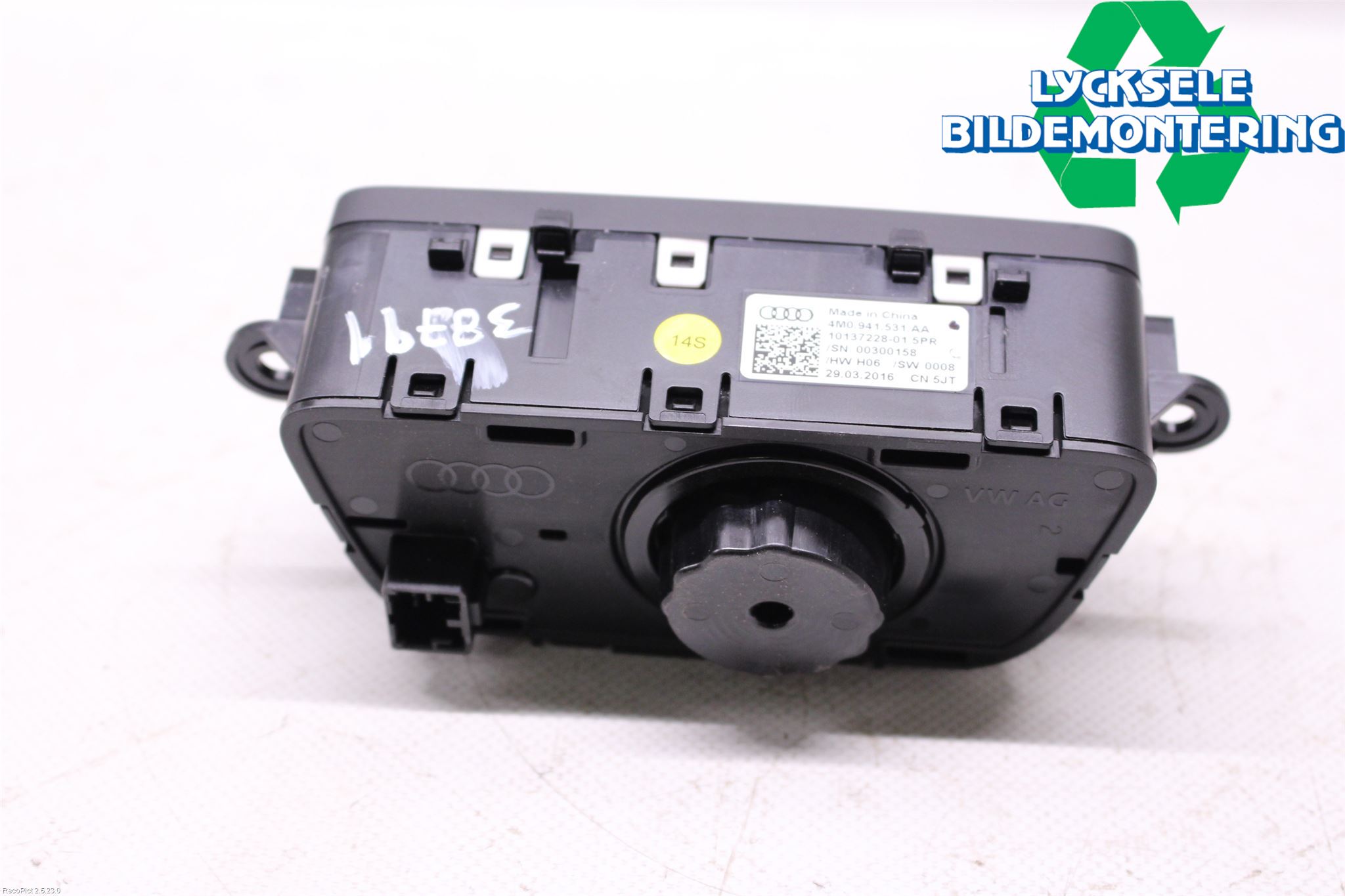 Audi A4/S4 B9 16-19 Strömställare Ljus