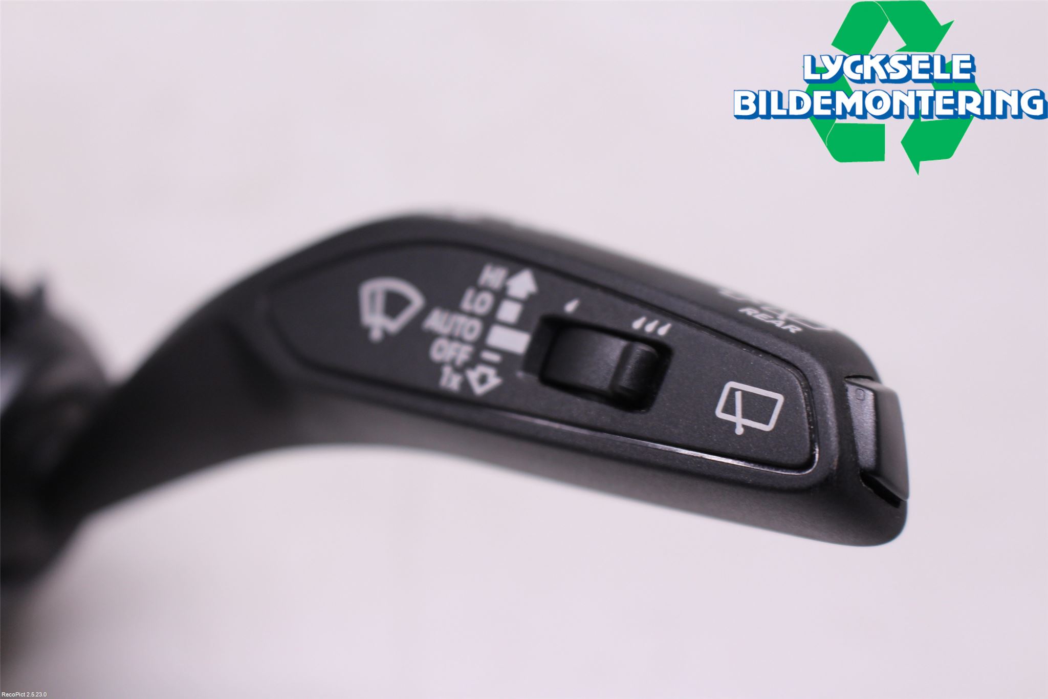 Audi A4/S4 B9 16-19 Spakcentral