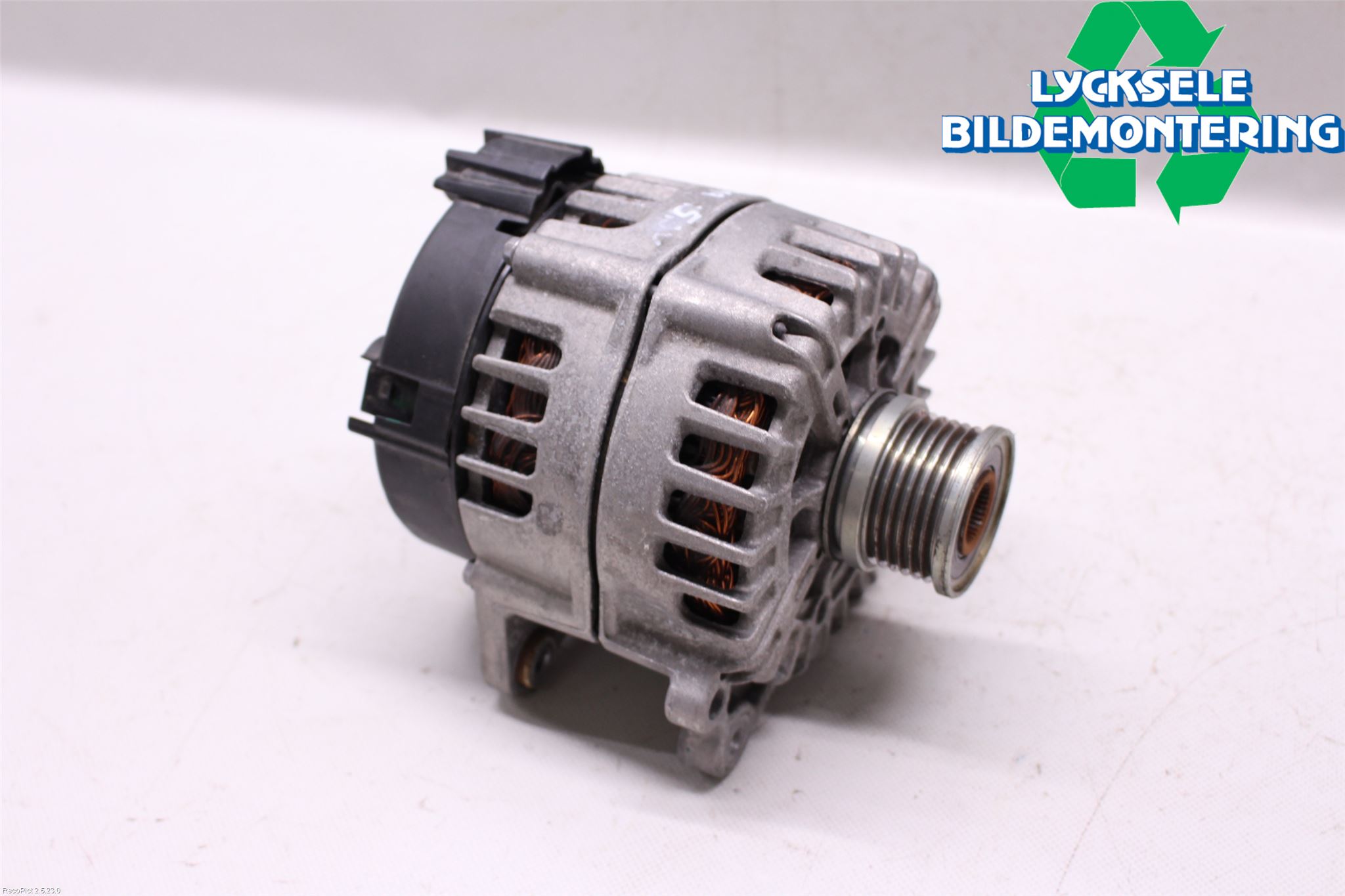 Audi A4/S4 B9 16-19 Generator