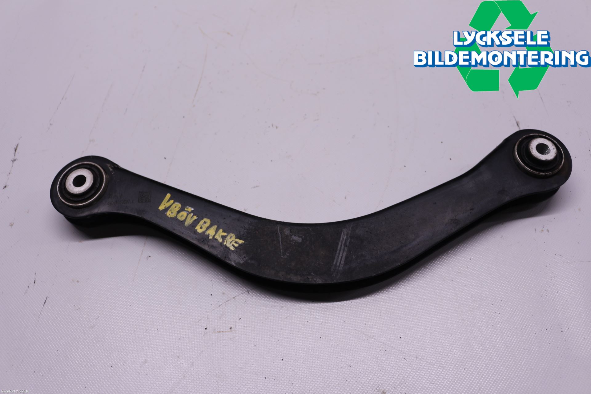 Audi A4/S4 B9 16-19 Bärarm Bak Vänster