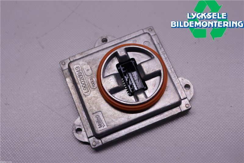 Ford KUGA 17-19 Styrenhet Strålkastare