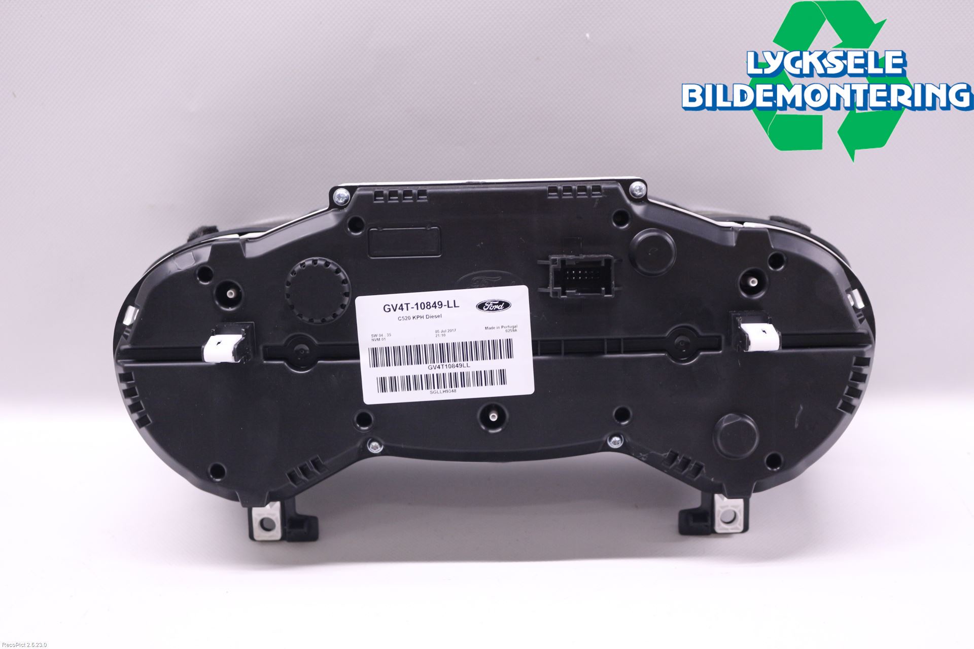Ford KUGA 17-19 Instrument Komb