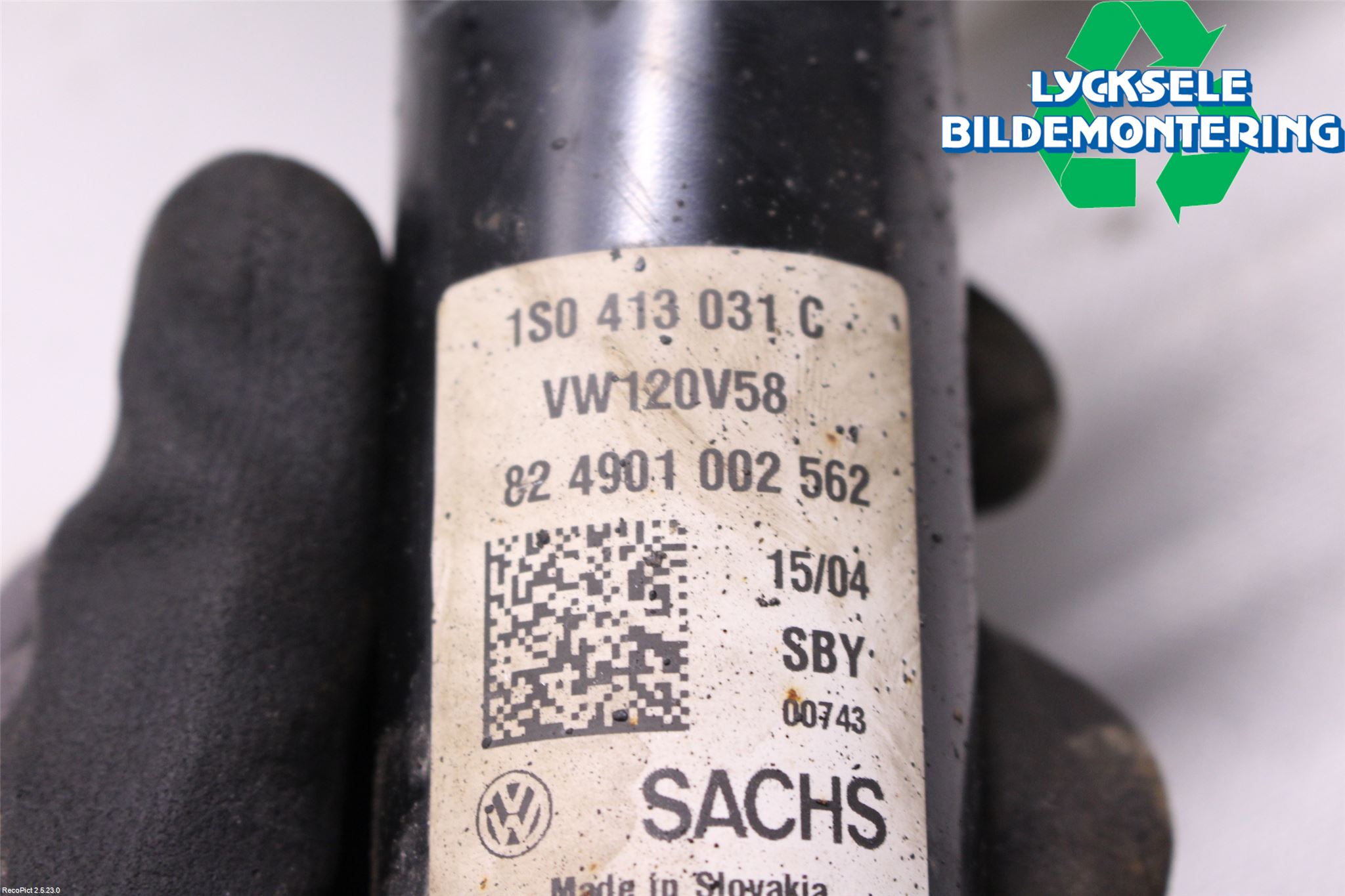 Volkswagen VW UP! / E-UP! Fjäderben Fram Höger