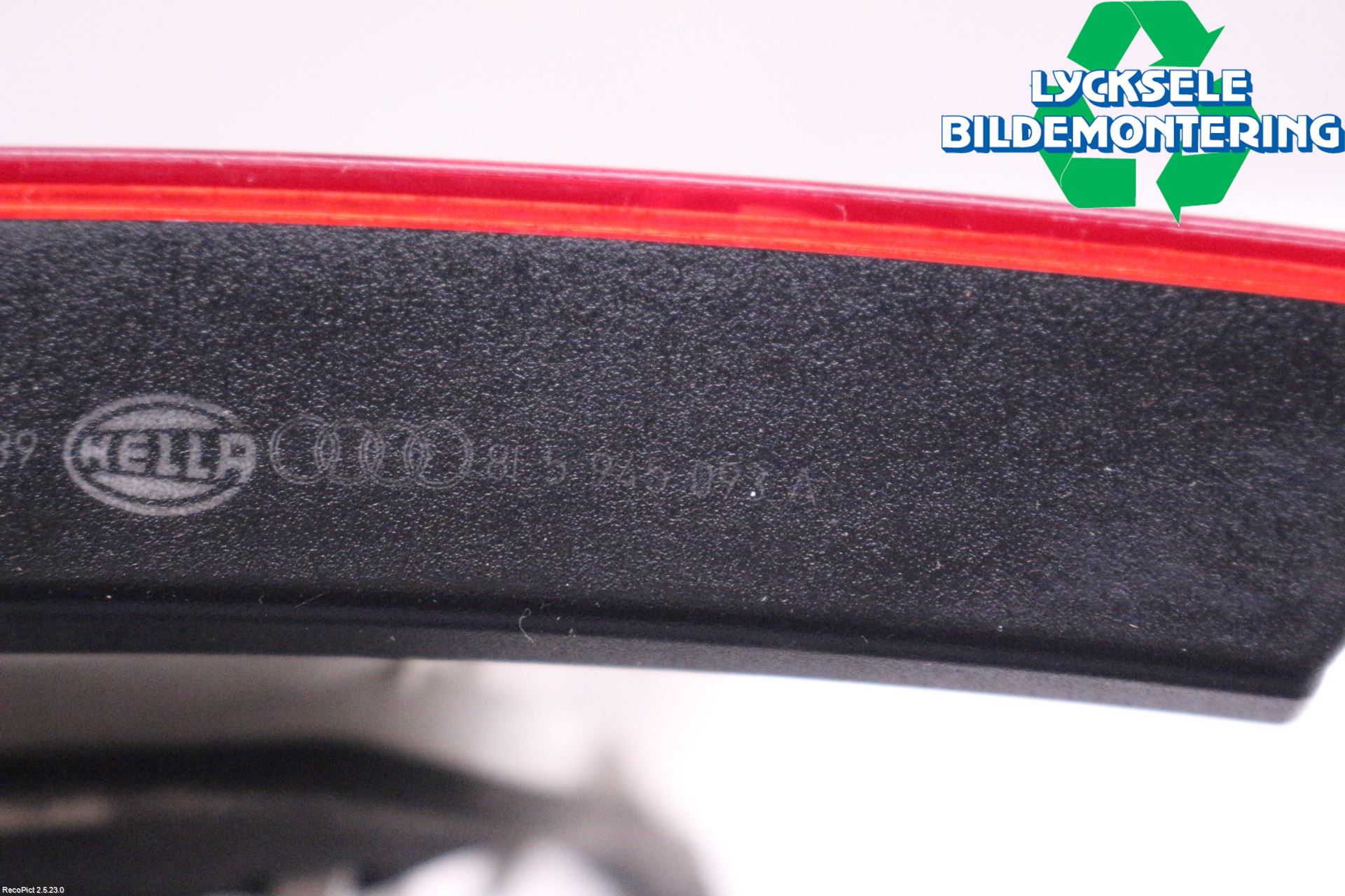 Audi A4/S4 05-07 Bakljus Lucka Vä