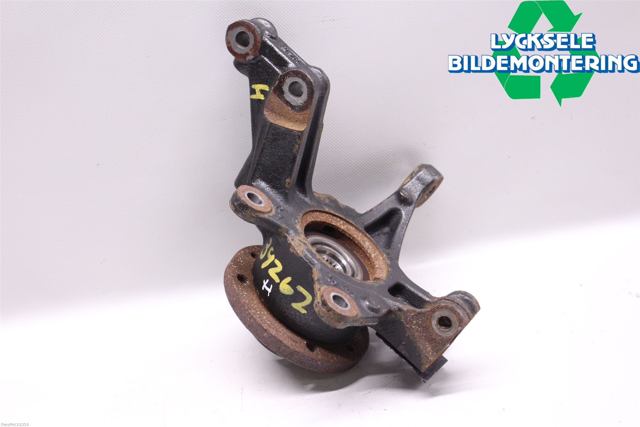 Renault CLIO IV 12-16 Styrspindel Lagerhus Hö