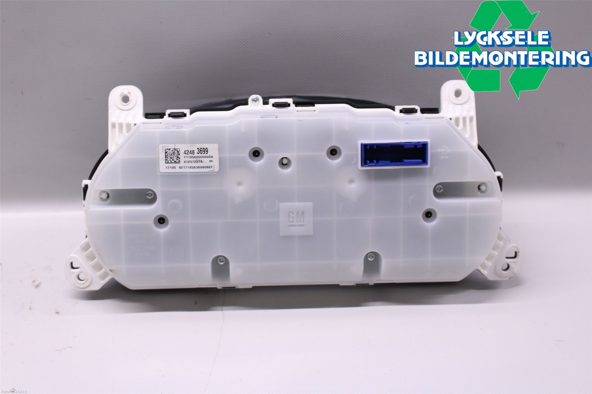 Opel MOKKA 13-20 Instrument Komb