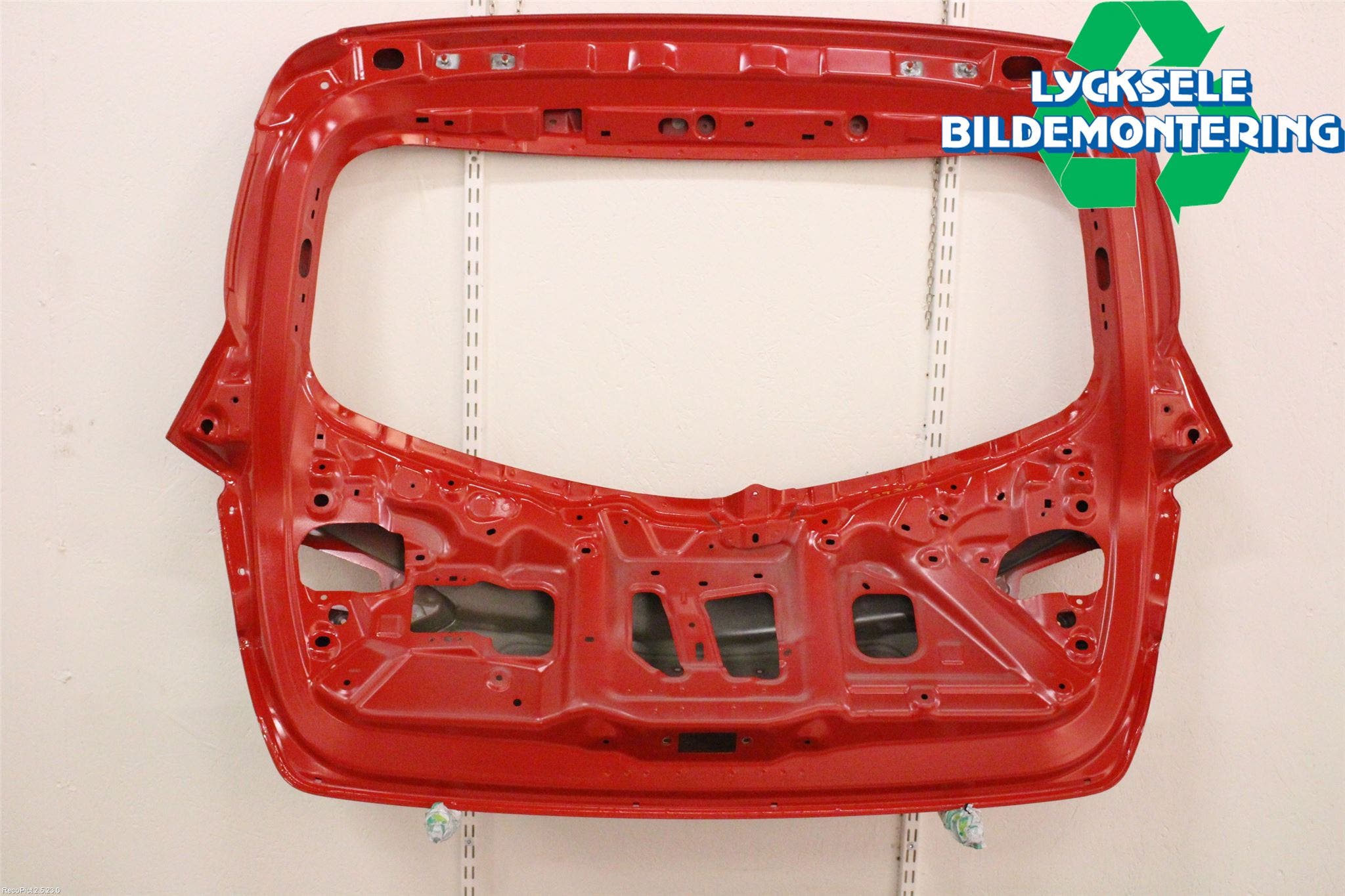 Nissan PULSAR Baklucka Cc-Kombi-Sedan