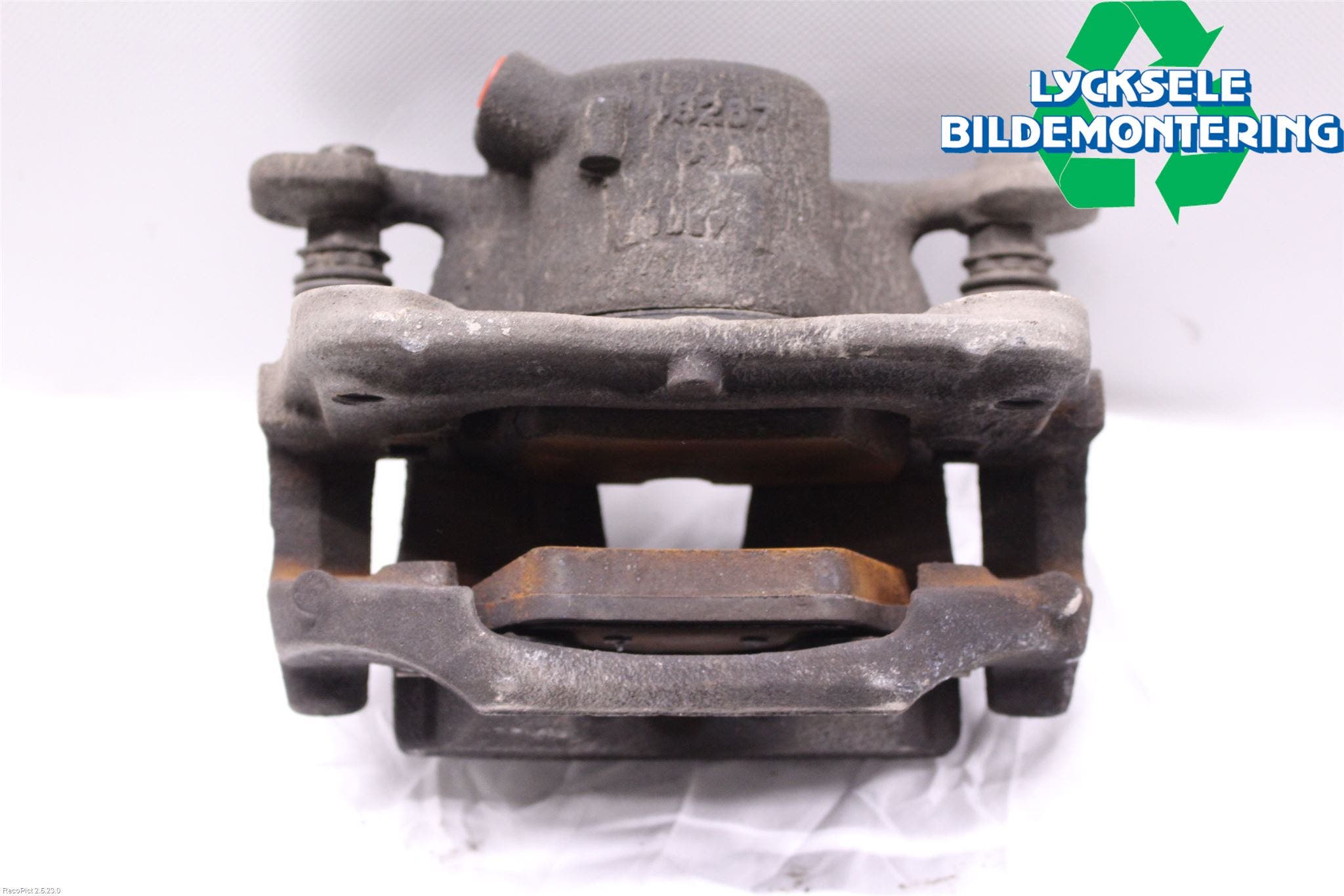 BMW X1 F48 15-22 Bromsok Fram Höger